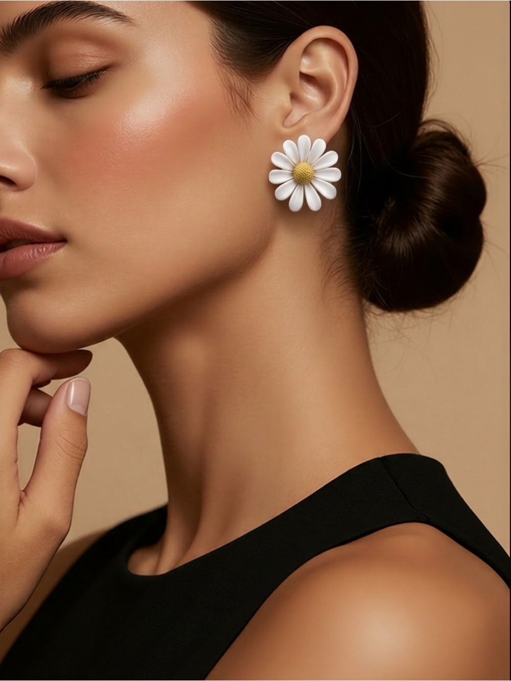 Daisy Stud Earrings.